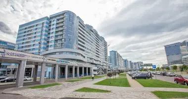 Oficina 656 m² en Minsk, Bielorrusia