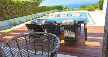 Villa 4 bedrooms with Sea view, with Swimming pool, with First Coastline in Agia Paraskevi, Greece