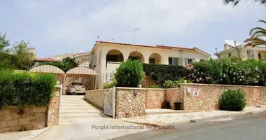 Villa 3 bedrooms in Peyia, Cyprus