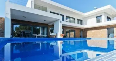 Villa 5 bedrooms with Balcony, with Air conditioner, with Terrace in Cascais, Portugal