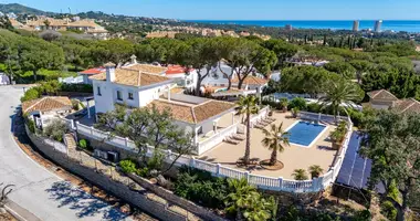 3 bedroom house in Artola, Spain