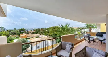3 room apartment with balcony, with furniture, with air conditioning in Torrevieja, Spain