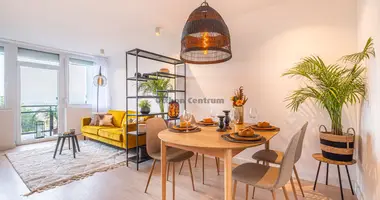 Apartamento 3 habitaciones en Budapest, Hungría