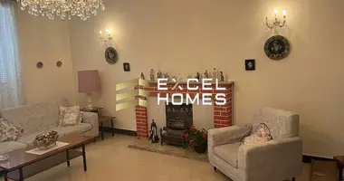 Villa 4 bedrooms in Hamrun, Malta