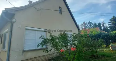 3 room house in Adand, Hungary