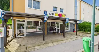 Hotel 136 m² w Weissenbach an der Triesting, Austria
