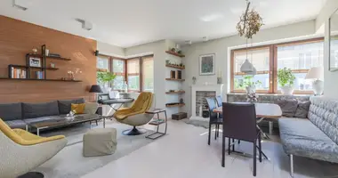 5 room apartment in Warsaw, Poland