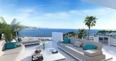 Penthouse 2 bedrooms with Air conditioner, with Sea view, with parking in La Herradura, Spain