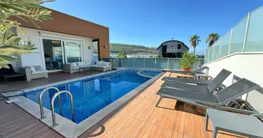 Villa 5 rooms with Swimming pool, with Video surveillance, with Sauna in Alanya, Turkey