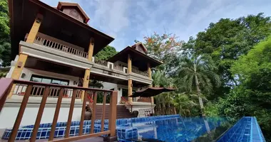 Villa 5 zimmer mit Doppelt verglaste Fenster, mit Möbliert, mit Klimaanlage in Phuket, Thailand