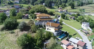 Villa 10 Zimmer in Pianello del Lario, Italien