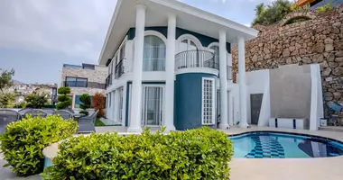 Villa 4 bedrooms in Kargıcak, Turkey