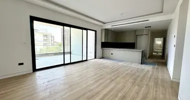 Apartamento 3 habitaciones en Germasogeia, Chipre