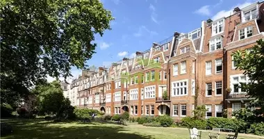 3 room apartment in London, United Kingdom
