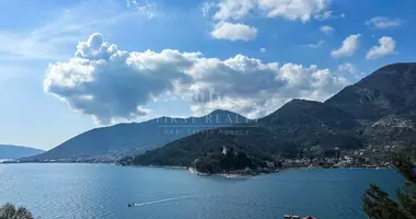 Villa 5 habitaciones con Amueblado, con Aire acondicionado, con Vistas al mar en Lepetane, Montenegro