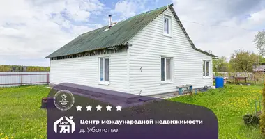Dom w Akciabrski sielski Saviet, Białoruś