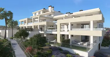 3 bedroom apartment in Estepona, Spain