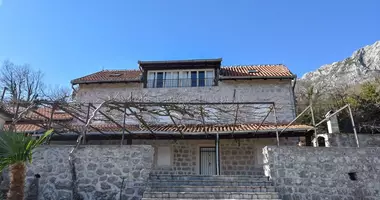 Дом 5 спален в Биела, Черногория