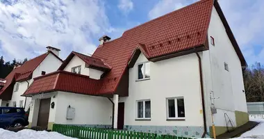 Chalet dans Zdanovicki siel ski Saviet, Biélorussie