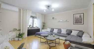 Wohnung 3 zimmer in Ljubljana, Slowenien