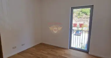 Квартира 3 комнаты в Черногория
