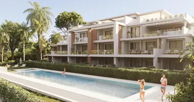 3 bedroom apartment in Estepona, Spain