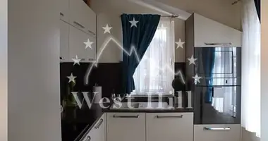 Apartamento 2 habitaciones en Kavac, Montenegro