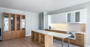 Appartement 3 chambres dans Navapolack, Bélarus