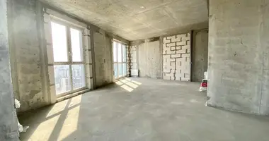 Apartamento 3 habitaciones en Minsk, Bielorrusia