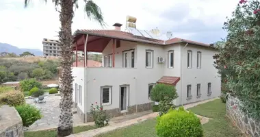 Villa in Alanya, Türkei