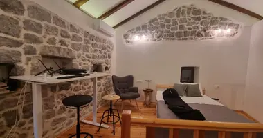 Casa 3 habitaciones en Montenegro