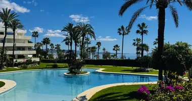 Appartement 5 chambres dans San Pedro Alcantara, Espagne