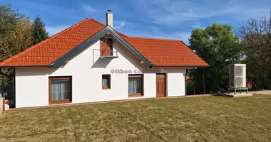3 room house in Zalacsany, Hungary