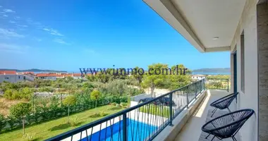 Villa 4 room villa with double glazed windows, with balcony, with furniture in Minsk, Belarus