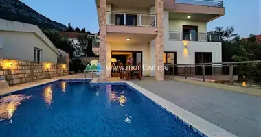 Villa 5 bedrooms with parking, with Furnitured, new building in Susanj, Montenegro