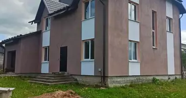 Dom wolnostojący w Akciabrski sielski Saviet, Białoruś