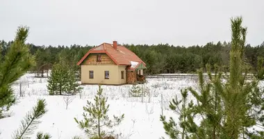 Casa en Kunigiskiai II, Lituania