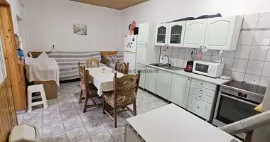 4 room house in Kethely, Hungary