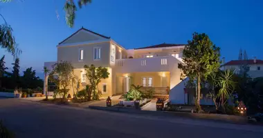 Hotel 728 m² w Nomia, Grecja