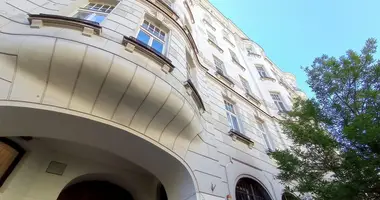Квартира 2 комнаты в Варшава, Польша