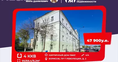 Wohnung 4 Zimmer in Baryssau, Weißrussland