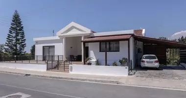 Dom 5 pokojów w Chloraka, Cyprus