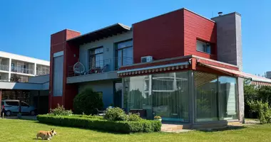 Casa 6 habitaciones en Marupes novads, Letonia