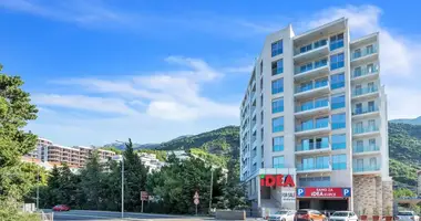 1 bedroom apartment in Becici, Montenegro