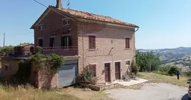 9 room house in Terni, Italy
