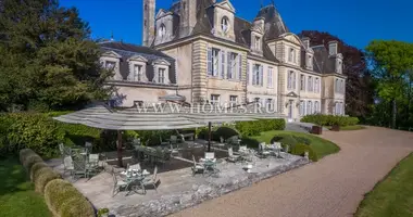 Castle 22 bedrooms in France