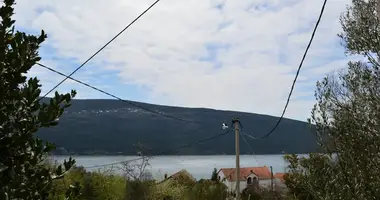 Terrain dans Kumbor, Monténégro