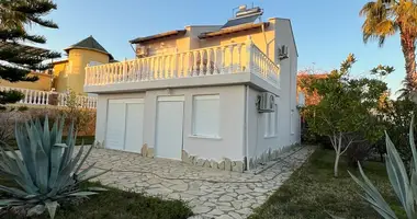 Villa 2 bedrooms in Alanya, Turkey