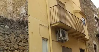 3 bedroom townthouse in Cianciana, Italy