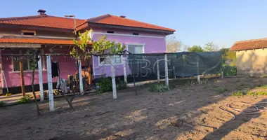 Дом 4 комнаты в Zahari Stoianovo, Болгария